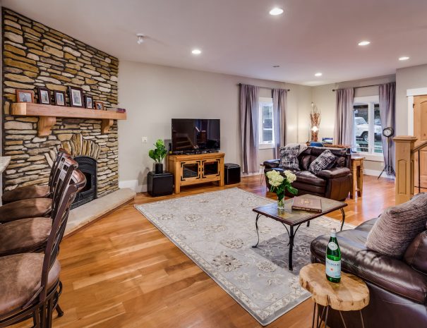 2228 Bluff St, Boulder, CO - Home Host Concierge