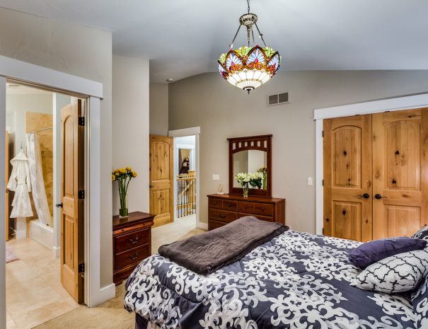2228 Bluff St, Boulder, CO - Home Host Concierge