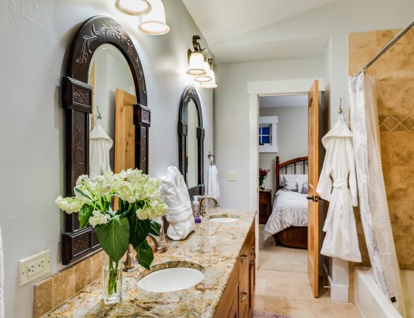 2228 Bluff St, Boulder, CO - Home Host Concierge