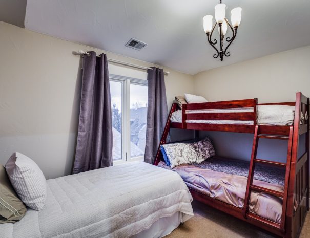 2228 Bluff St, Boulder, CO - Home Host Concierge